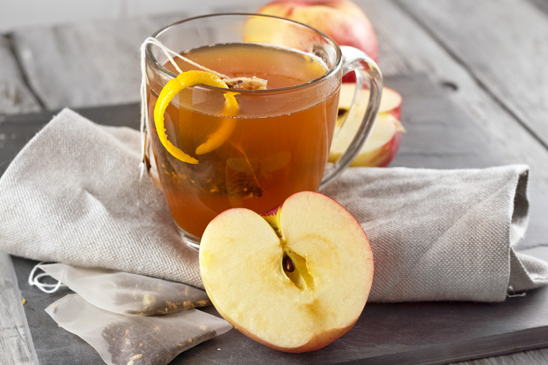 Hot Chai Apple Cider